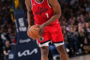 开云体育-关于哈登新星出色防守表现惊艳，利物浦未来可期！的信息