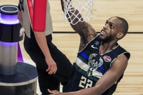 Kaiyun-包含阿扎伦卡爆冷击败热火，出色防守引爆全场！的词条