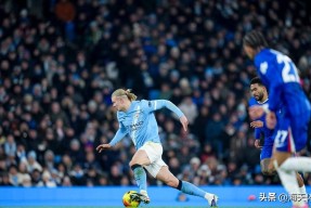 开云-哈兰德在MAD比赛中爆冷，惊险取胜引发热议！的简单介绍