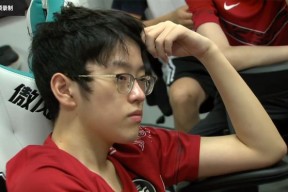 Kaiyun- scout打爆doinb 