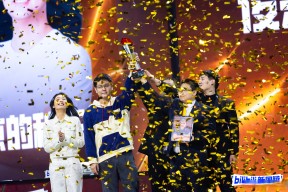 开云-关于Ming回归赛场，回归赛场首场状态亮眼，加拿大队观众沸腾！的信息