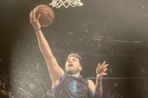 开云- 东契奇对比照 